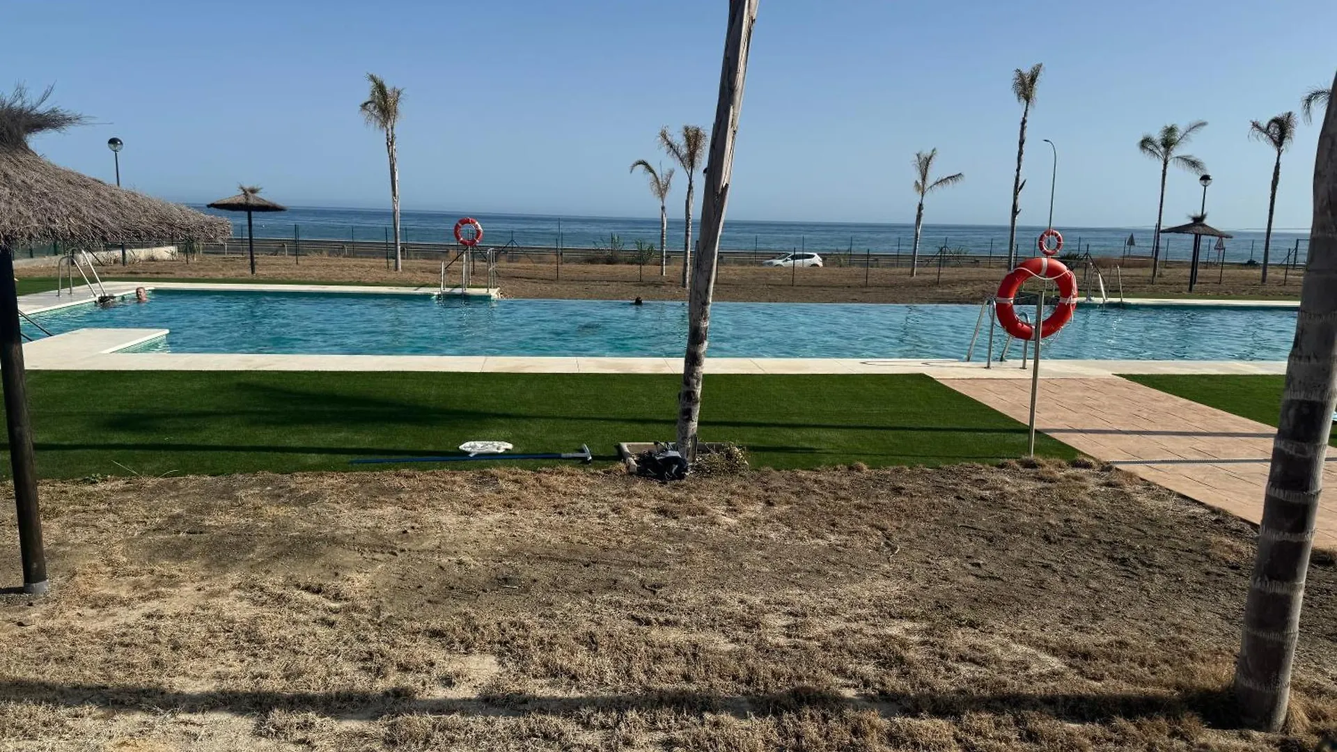 Niza Playa Apartment Almayate Alto